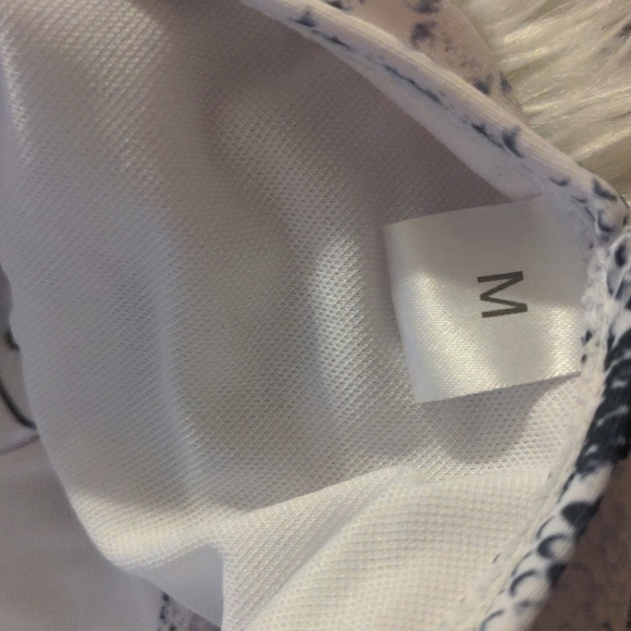 Pink snake print size medium bikini set - Picture 7 of 8